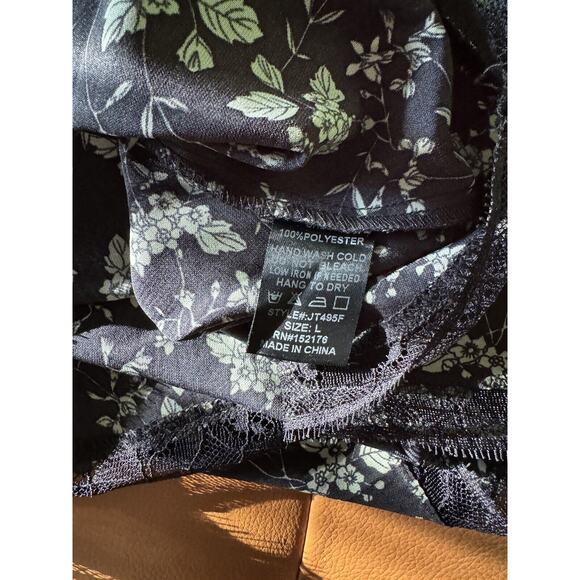 NWT Reset by Jane Satin Samantha Black Lace Floral Print Cami Tank Top Large - Picture 11 of 11